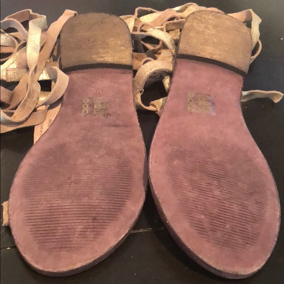 NWOT Free People Gold Dahlia laceup sandals - Picture 5 of 5